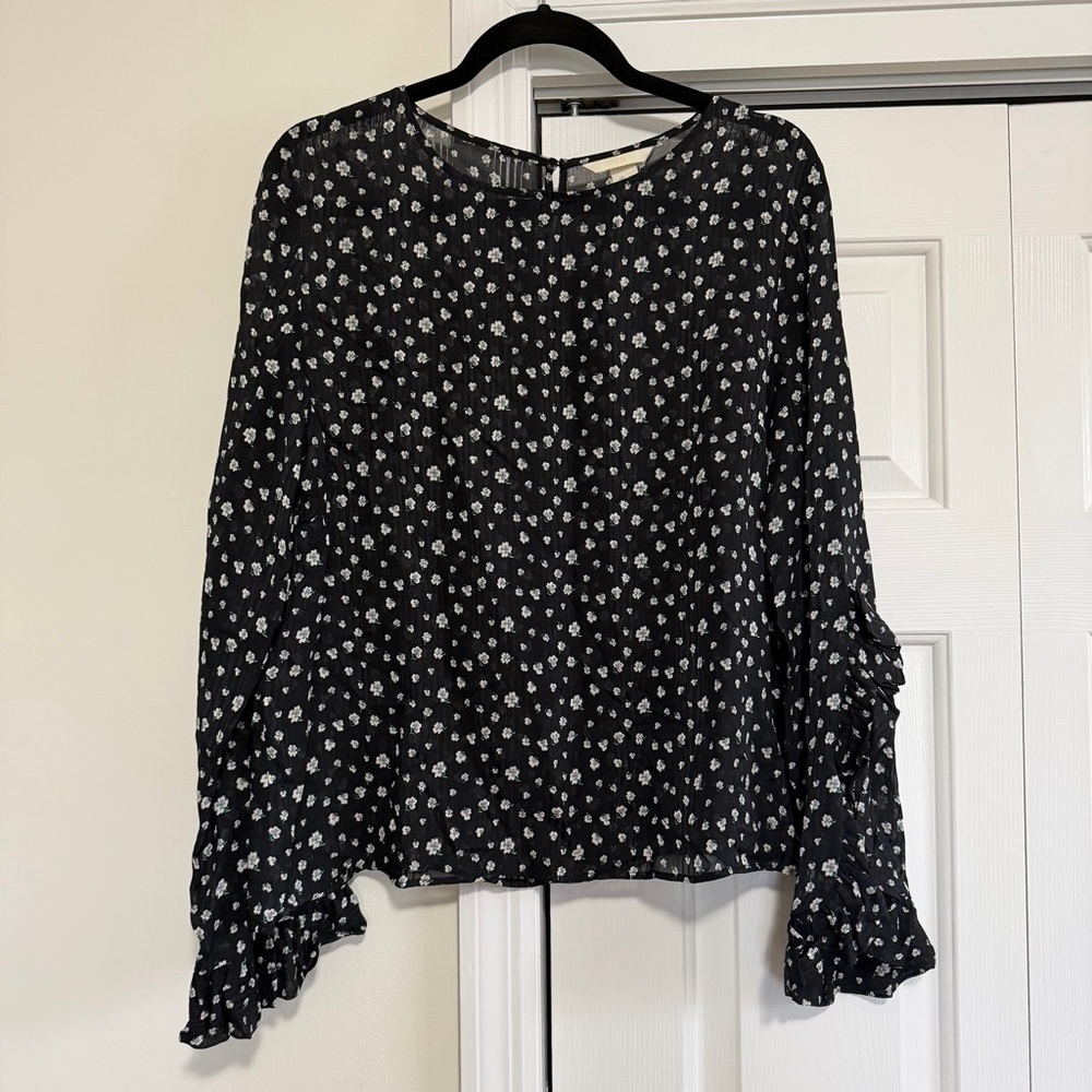 H&M Long Ruffled Sleeve Black Blouse w/ White Floral Size 10